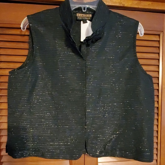 NWT Finity Naturals button up vest - Picture 1 of 8